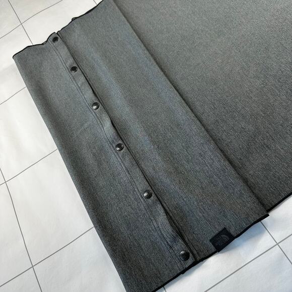 The North Face Supine Scarf One Size Twilight Black Heather Snap Moisture Wick - Picture 5 of 7